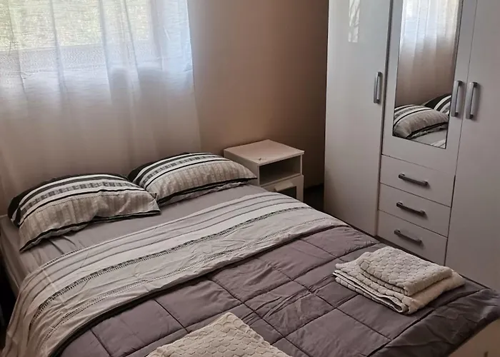 Apartman Mira